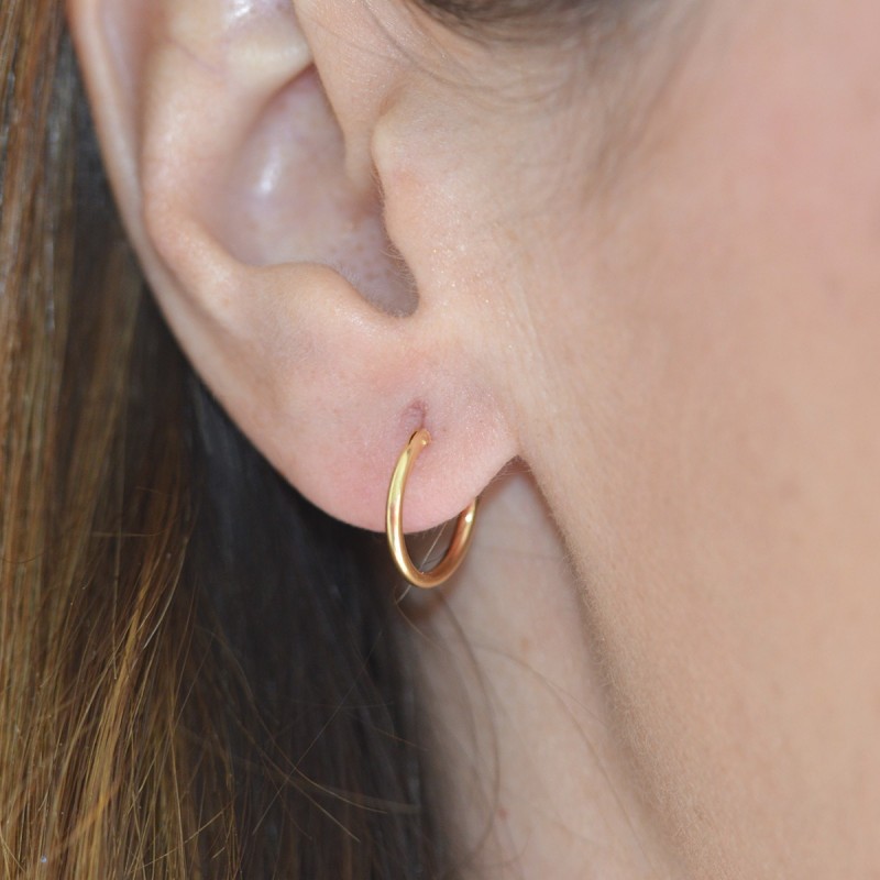 Petites boucles d'oreilles d'or 14mm