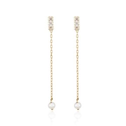 Chain and pearl pendant earrings