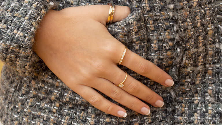 Cómo saber si un anillo es de oro o no para evitar sorpresas